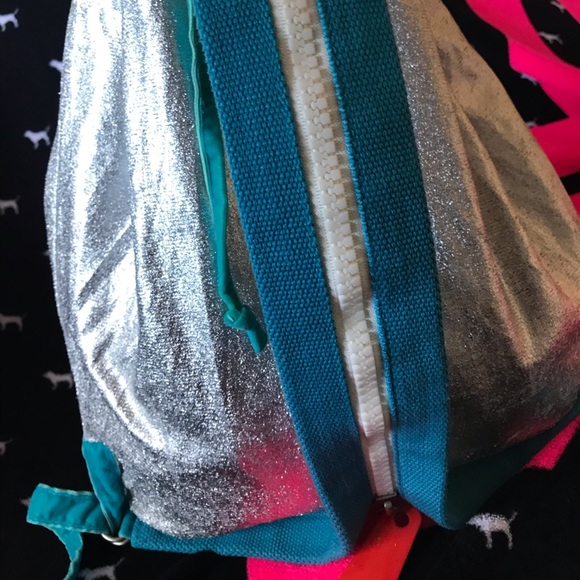 ⭐️SOLD⭐️ - Picture 6 of 7